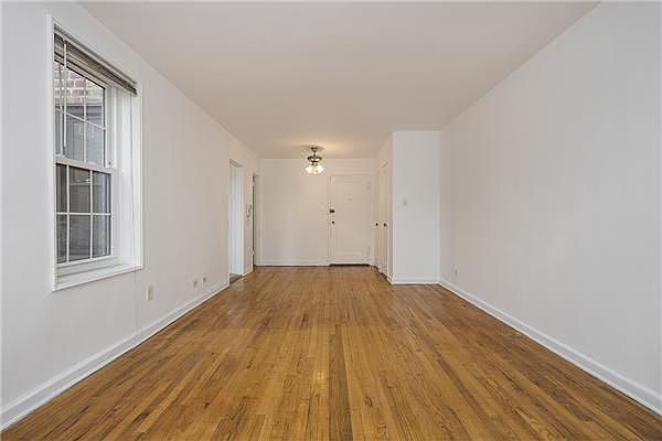 1st image of 14021 84th Dr #401
