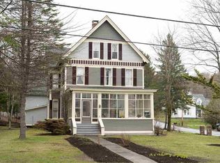 37 Lincoln Ave, Barton, VT 05822