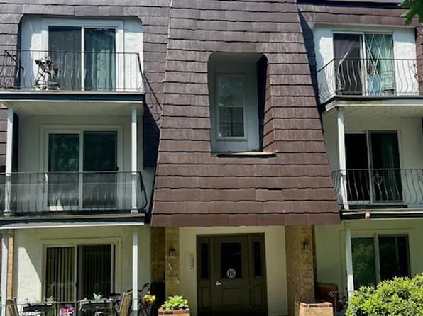 16 Shadowbrook Ln, Milford, MA