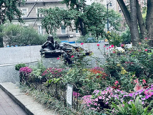 Rented by Corcoran | media 13