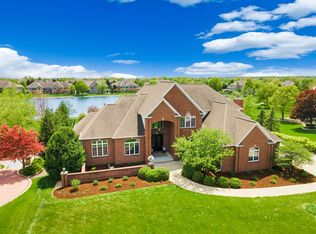 5 Windsong Way, Bloomington, IL 61704