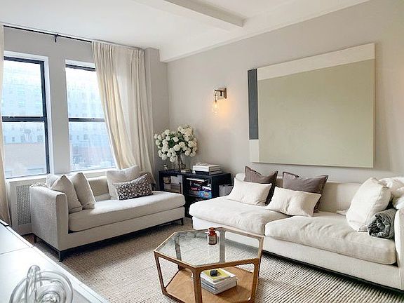3rd image of 205 W 88th St APT 7B