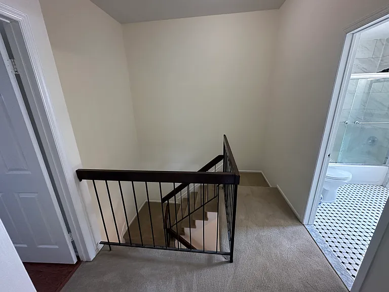604 Wheatfield Ct #604 — Photo 13