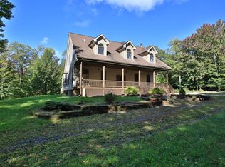 28 Lower Bower Rd, Sand Lake, NY 12153