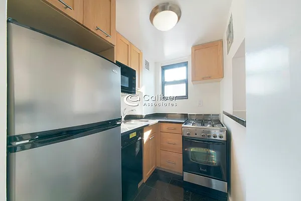 Rented by Caliber Associates | media 13