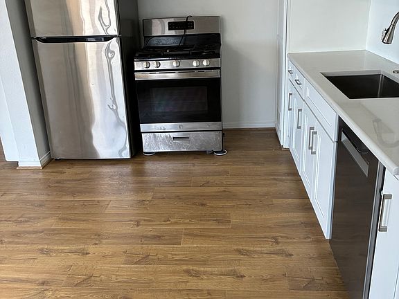 3rd image of 225 Avenida Granada APT 2