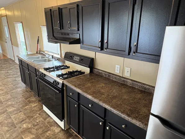 1110 S Opel St, Sheridan, IN 46069