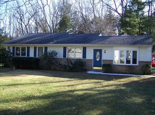 4003 Davisville Rd, Hatboro, PA 19040