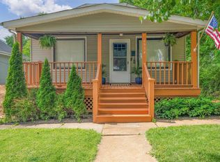 6954 Pernod Ave, Saint Louis, MO