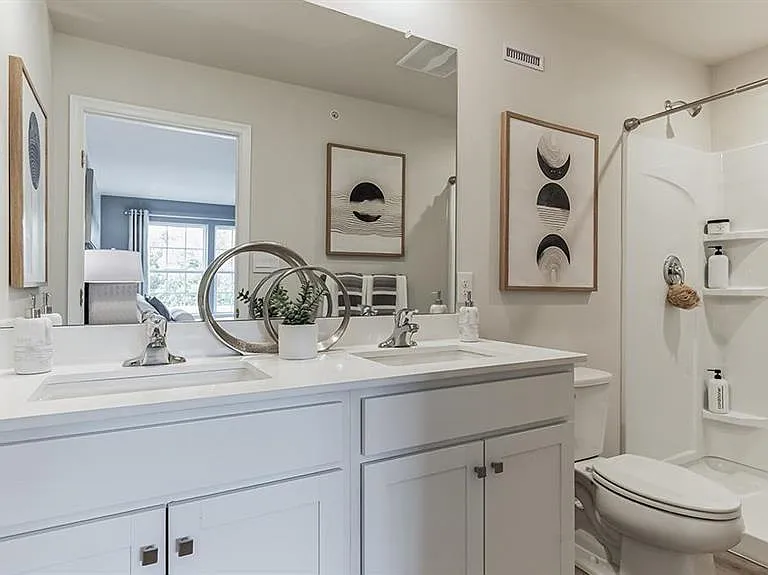 1242 Susan Cir — Photo 18