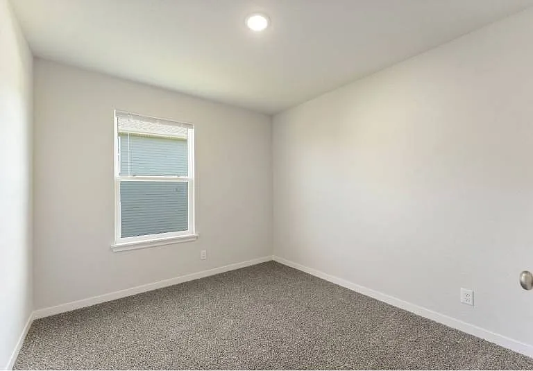 Oak Woods Townhomes — Photo 107