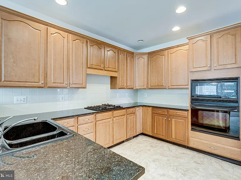 25634 Creek Run Ter — Photo 24