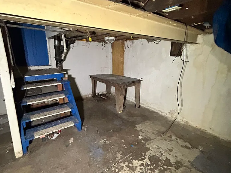 4424 Marcus Ave — Photo 7