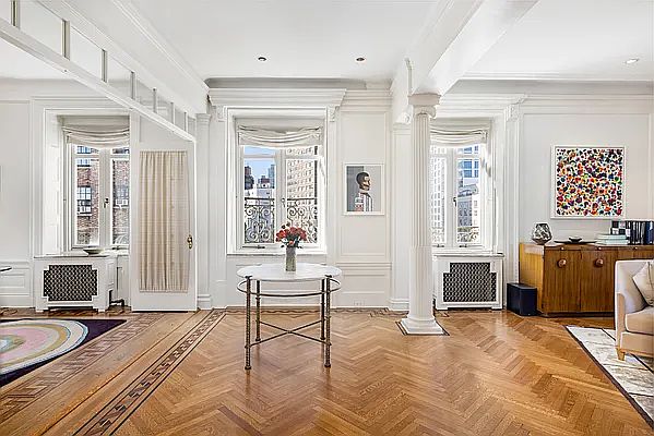 1st image of 171 W 71st St #12B