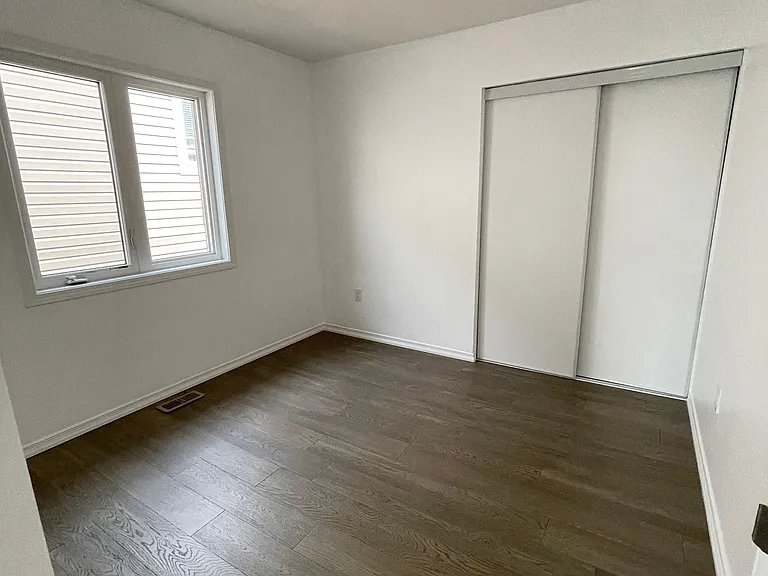 243 Seabrook Dr — Photo 11