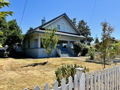 486 N 5th St, Creswell, OR, 97426