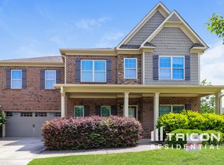 2706 Holden Spring Dr, Dacula, GA 30019