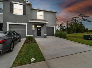 32943 Regent Canal St, Wesley Chapel, FL 33545