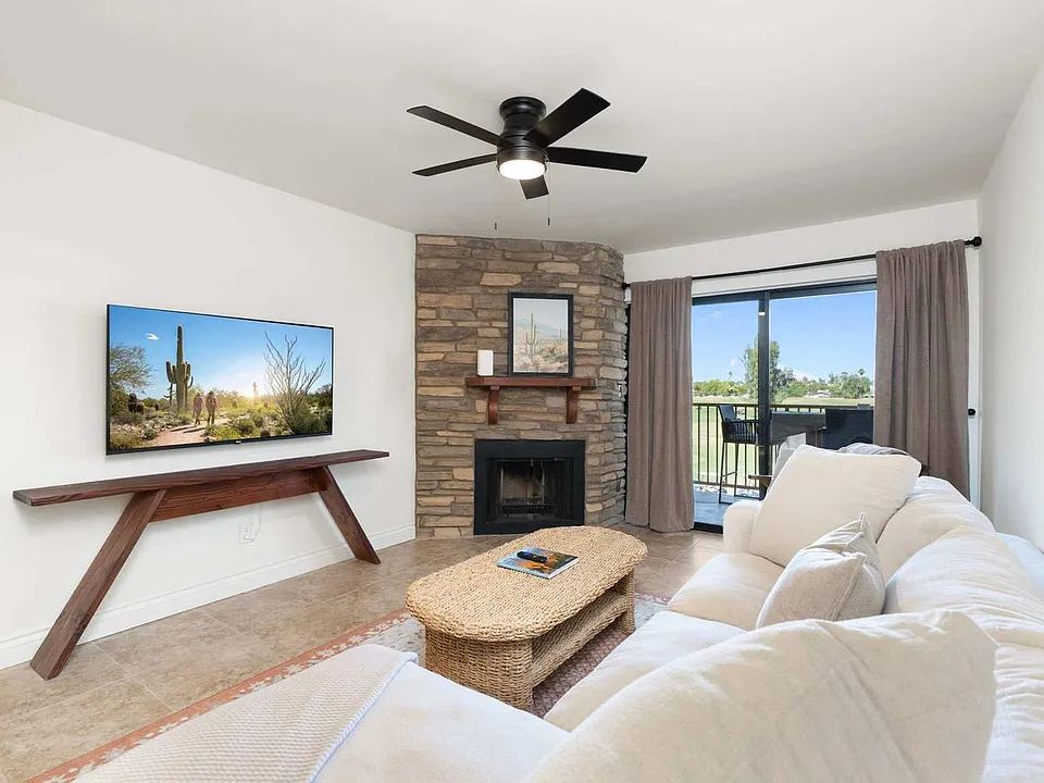 7910 E Thomas Rd #2-ID1570098P