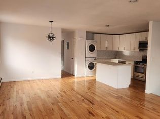 165 Beach 98 St, Rockaway Park, NY 11694