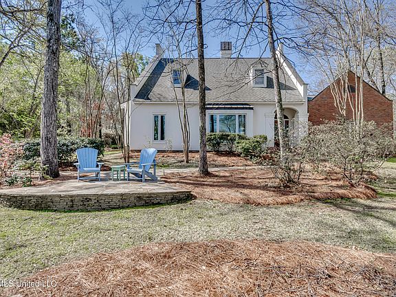 2nd image of 114 Southern Ridge Dr