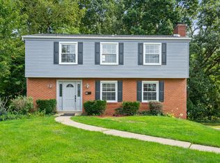 658 Vance Dr, New Kensington, PA 15068