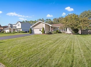 3546 Fairway Dr, Crete, IL 60417