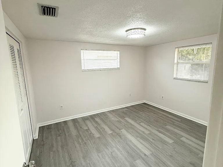 7535 Betula Dr — Photo 8