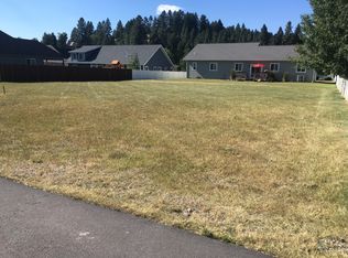 29 Mackenzie Ln, Bigfork, MT 59911