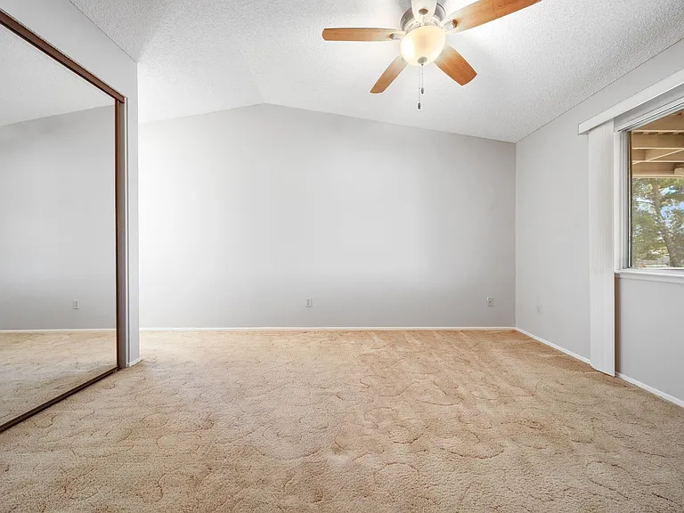2571 W Orange Ave — Photo 25