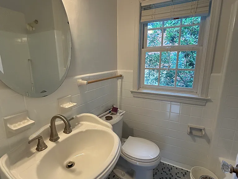 243 N Granada St — Photo 8