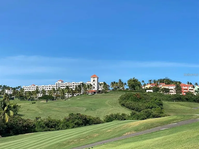 LAS CASITAS VILLAGE 1 Ave Conquistador #5391 — Photo 37