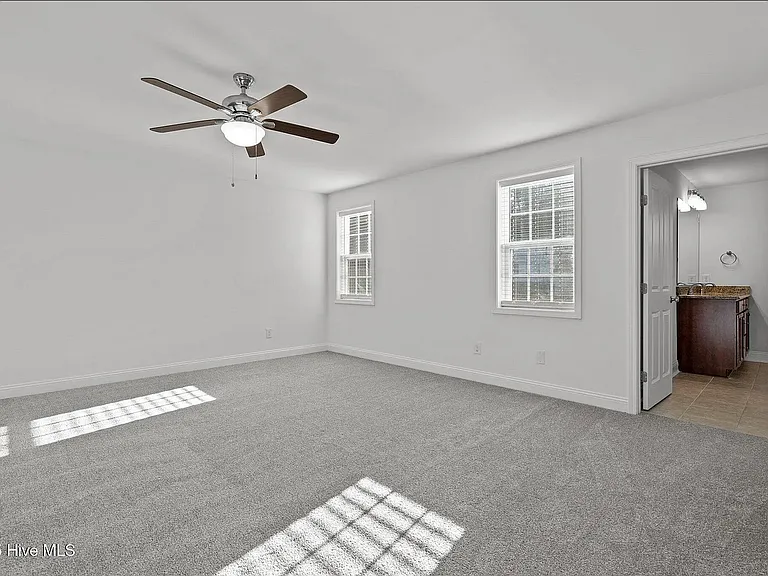 426 W Illinois Ave — Photo 19