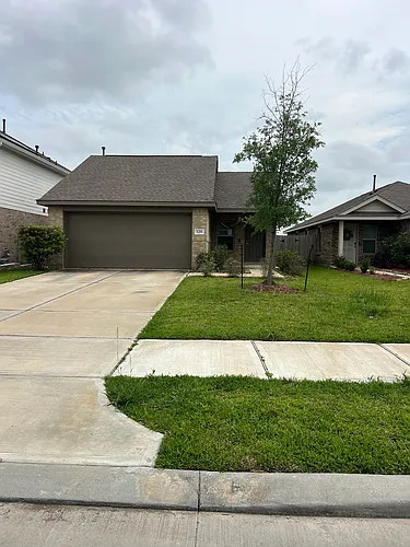 128 Austin Ln Photo 1