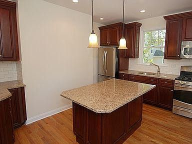2nd image of 710 Bayard St