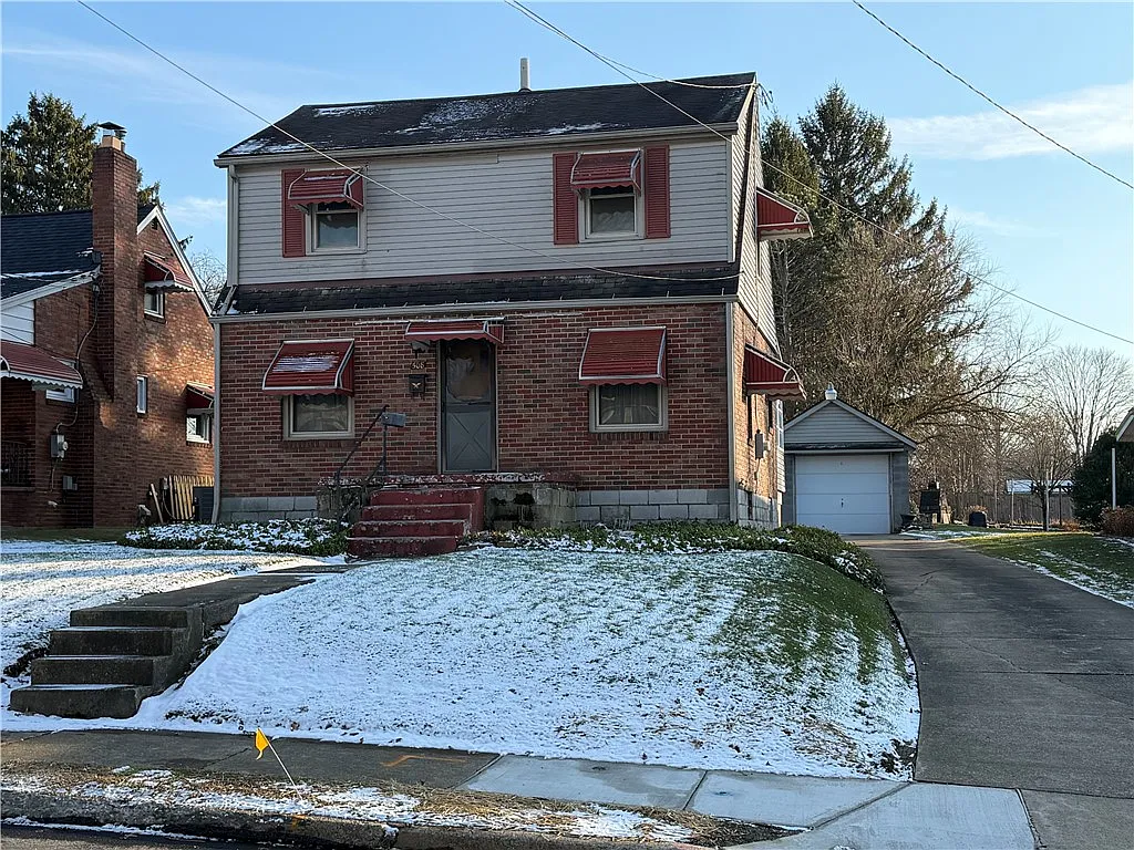 508 Tamplin St photo 1