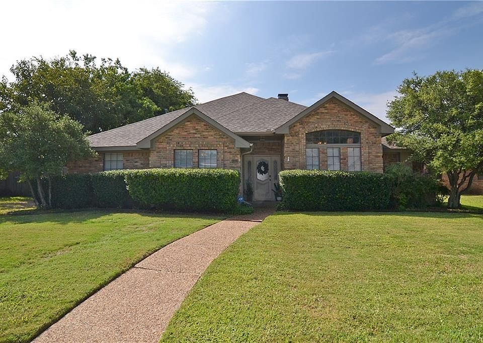 1st image of 4112 Dundee Ln