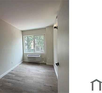2360 Lorillard Pl #9H — Photo 10