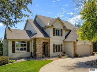 1656 Uphill Rd, Yutan, NE 68073