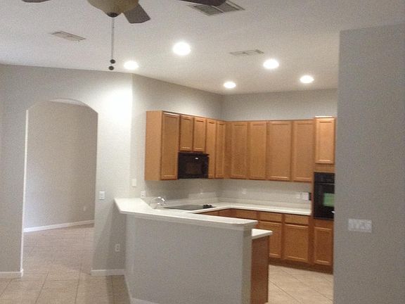 2nd image of 3927 Coastal Breeze Dr