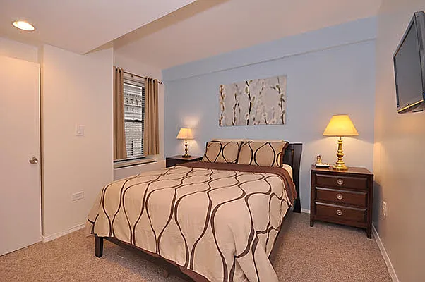 Rented by Manhattan Management Group | media 28