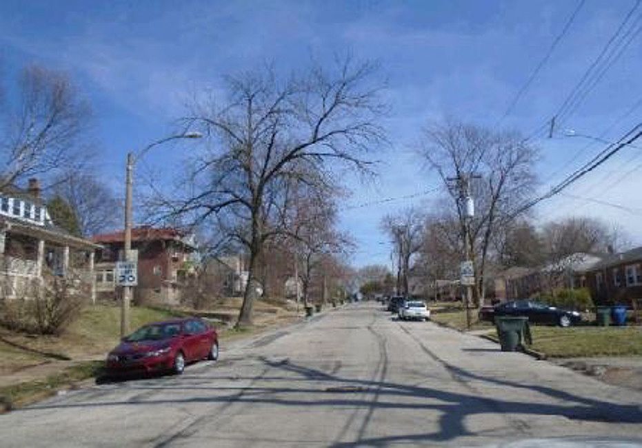 Exterior Neighborhood (street photo)