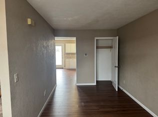103 Osterhage Dr APT F, Waterloo, IL 62298