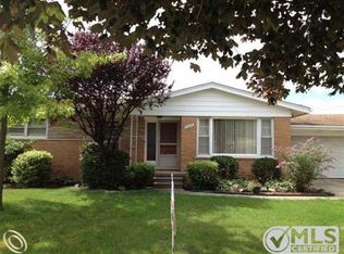 21024 Winkel St, Saint Clair Shores, MI