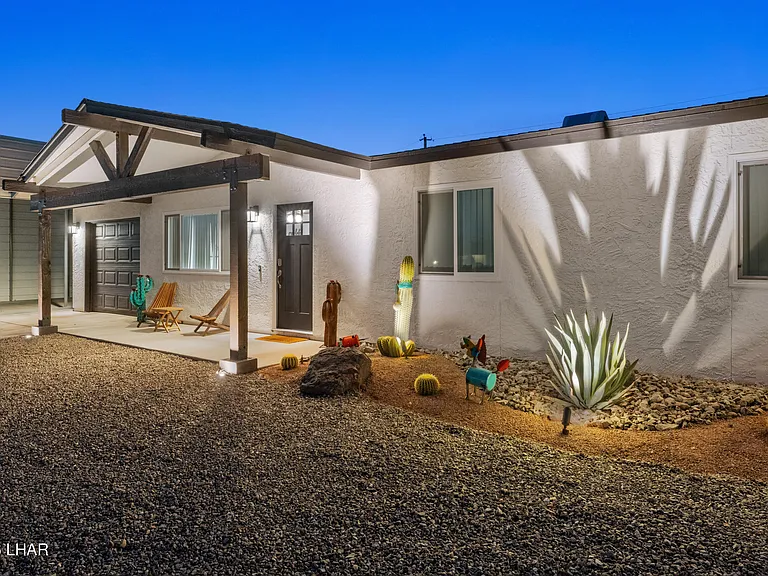 2345 Palo Verde Blvd N — Photo 105