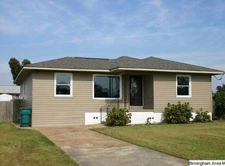 942 7th Pl, Pleasant Grove, AL 35127