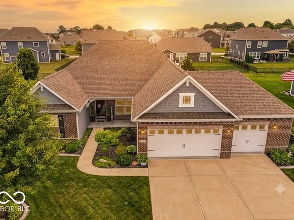 4201 Saddle Club Pkwy, Bargersville, IN 46106