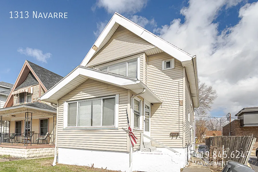 1313 Navarre Ave photo 1