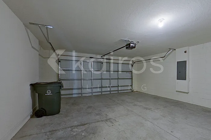 1802 Nebraska Loop — Photo 17