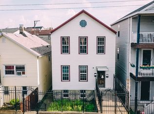 1345 W 16th St, Chicago, IL 60608